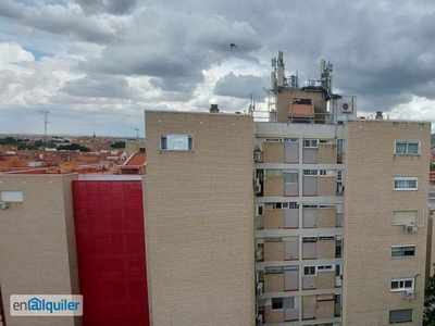 Piso en alquiler en Alcalá de Henares de 80 m2