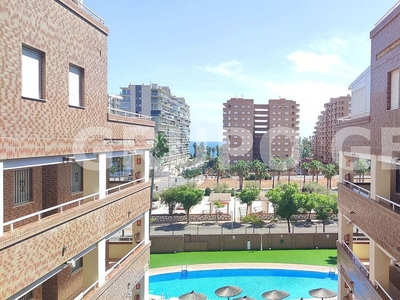 Piso en alquiler en calle La Pina de 2 habitaciones con terraza y piscina