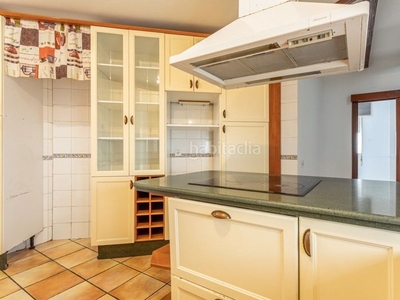 Piso en avenida de Bellavista 20 se vende piso 115 m2 3 habitaciones, 2 baños con plaza de garaje en Sevilla