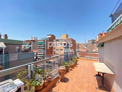 Piso en venta en Avinguda d'Alfons XIII, cerca de Carrer de Rafael Casanova