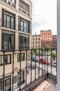 Piso en venta en calle maldonadas, en Embajadores-Lavapiés Madrid