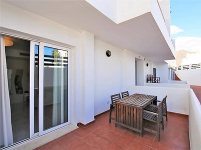 Piso en venta en Estepona, Málaga