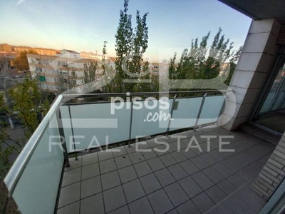 Piso en venta en Passeig Onze de Setembre, 125