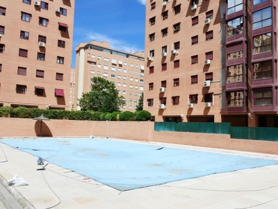Piso en venta piso a estrenar en avd. poblados en Madrid