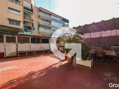 Piso ¡terraza de 80 m² en sant lluis! en Diagonal-Colomeres Gavà