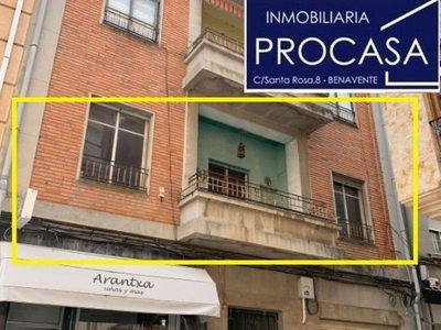 Venta de piso en calle Francos de 5 habitaciones con terraza