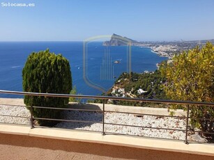Acogedor apartamento con preciosas vistas al mediterráneo en Altea Hills