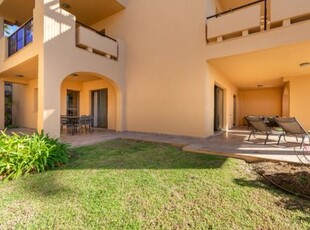 Apartamento en Benahavis, Málaga provincia