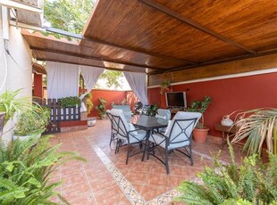 CASA UNIFAMILIAR EN VENTA