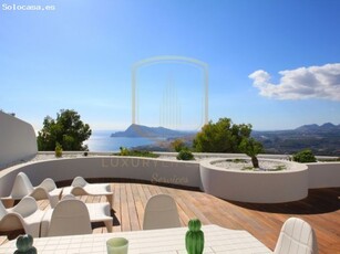 Moderno apartamento en Altea , con magníficas vistas al mar junto a Club de Golf