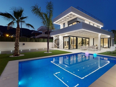 Casa / villa de 283m² en venta en Finestrat, Costa Blanca