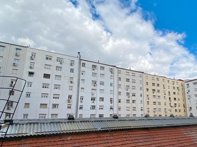 Piso en venta en Calle Alcalde Sainz de Baranda, Niño Jesús