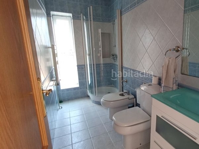 Alquiler casa con 4 habitaciones amueblada con parking y piscina en Montornès del Vallès