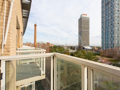 Alquiler piso con 4 habitaciones amueblado con ascensor, calefacción y aire acondicionado en Barcelona
