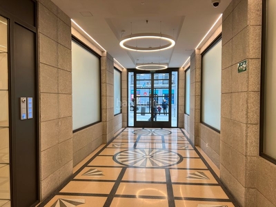 Alquiler piso en calle gran vía 68 piso con 2 habitaciones con ascensor, piscina, calefacción y aire acondicionado en Madrid