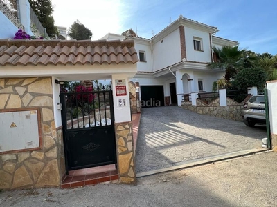 Casa chalet en venta caleta de velez ( mezquitilla) en Algarrobo Costa