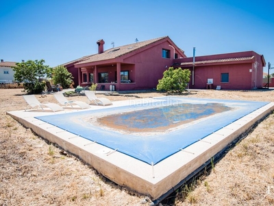 Casa chalet independiente de 505m2 en valdetorres del jarama en Valdetorres de Jarama