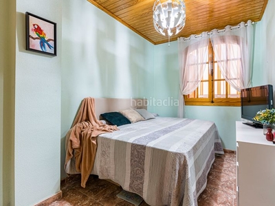 Casa con 3 habitaciones con aire acondicionado en Alcantarilla