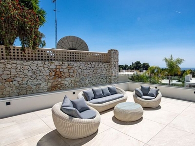 Casa villa de nueva construcción en rio real golf en Marbella