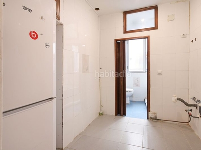 Piso con 2 habitaciones con ascensor en Embajadores-Lavapiés Madrid