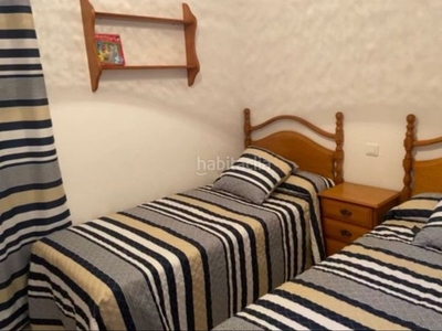 Piso con 3 habitaciones amueblado con ascensor, parking, piscina y aire acondicionado en Fuengirola