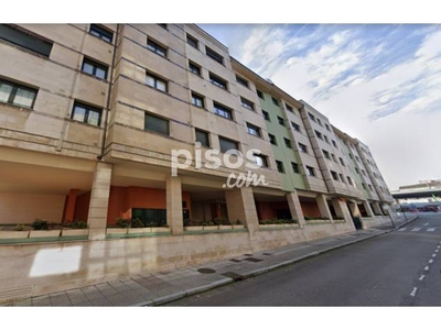 Piso en venta en Calle de Rafael Sarandeses, 1