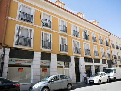 Piso en venta en Centro - Aranjuez de 2 habitaciones con ascensor
