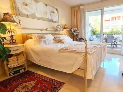 Piso precioso apartamento en las cañas beach en La Carolina - Guadalpín Marbella