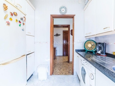 Piso vivienda en huerta de santa teresa en San Pablo Sevilla