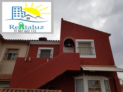 Alquiler de casa con terraza en Noroeste-Chapin-Hipercor (Jerez de la Frontera), CASA EN 1ª PLANTA! AZOTEA PRIVADA! DISP. 1 DE OCT.