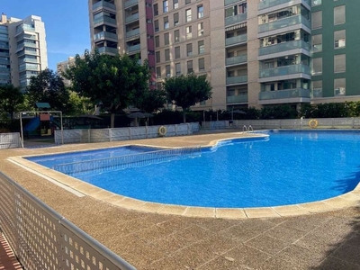 Alquiler de piso en Casablanca de 4 habitaciones con terraza y piscina
