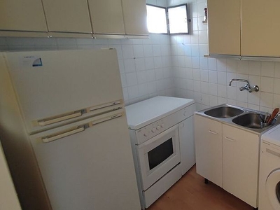 Alquiler de piso en Centro - Cuenca de 2 habitaciones con muebles y calefacción