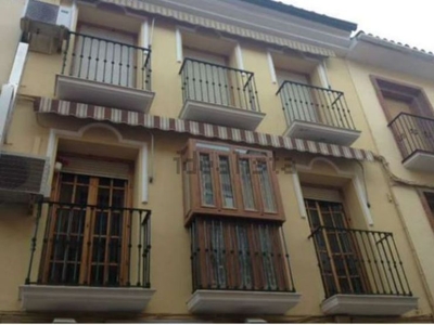 Habitaciones en C/ GENERAL ALAMINOS, Lucena por 200€ al mes