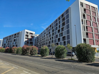 Piso en alquiler en La Granja de 3 habitaciones con terraza y garaje