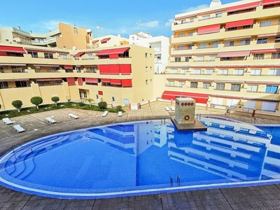 Piso en alquiler en Puerto de Santiago de 1 habitación con terraza y piscina