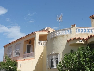 Venta de casa con terraza en Peñíscola