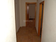 Casa para reformar de 2 dormitorios y 1 baño (valencia) en Alzira