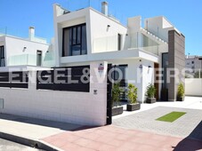 Los Montesinos villa en venta