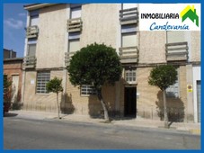 Local comercial Zuera Ref. 81426230 - Indomio.es