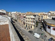 Venta Dúplex en Calle Montiel. Úbeda (Jaén) Úbeda. Nueva calefacción individual 180 m²