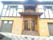 Casa adosada en venta en Calle de los Serranos