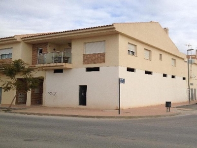 Local en Avenida BALTASGARZÓN, Torre-Pacheco