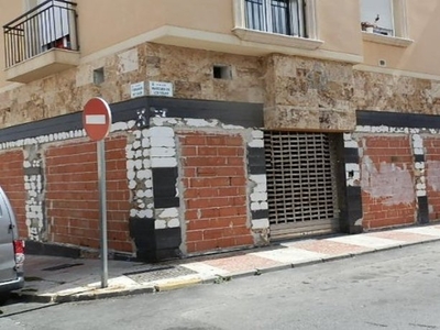 Local en Calle MARQUES DE LOS VELEZ, Roquetas de Mar