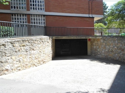 Parking en Avenida ANTONIO MACHADO, Santa Marta de Tormes