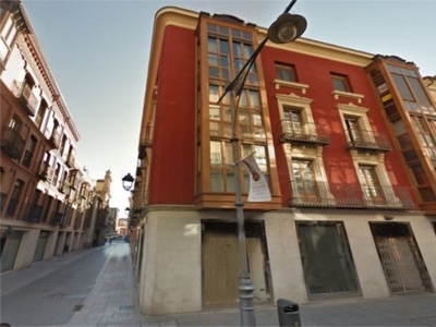 Piso en Calle MAYOR PRINCIPAL ESQUINA A C/SAN BERNARDO, Palencia