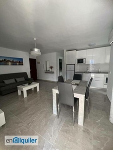 Apartamento de alquiler en Nerja con 2 dormitorios playa