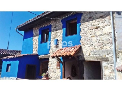 Casa adosada en venta en Agüeras de Quirós