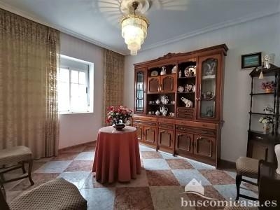 Casa adosada en venta en Linares