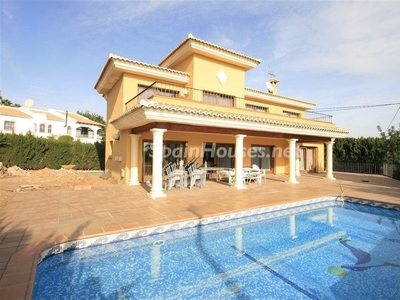 Villa en venta en Calpe