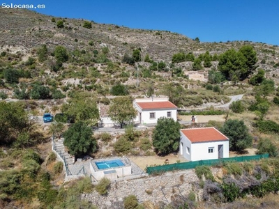 Villa en Venta en Zuazo de Vitoria, Almería